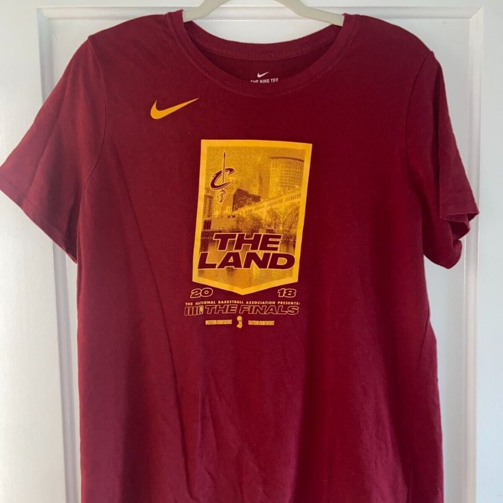 Nike Cleveland Cavaliers T Shirt Womens Adult XL Red Dri Fit NBA Finals Tee 2018